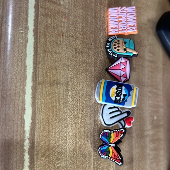 Straw toppers and jibbitz - Picture 2 of 3